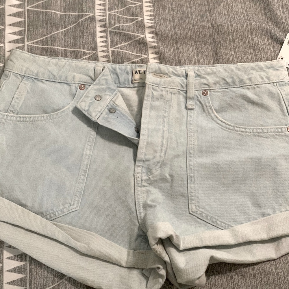 Free People shorts.